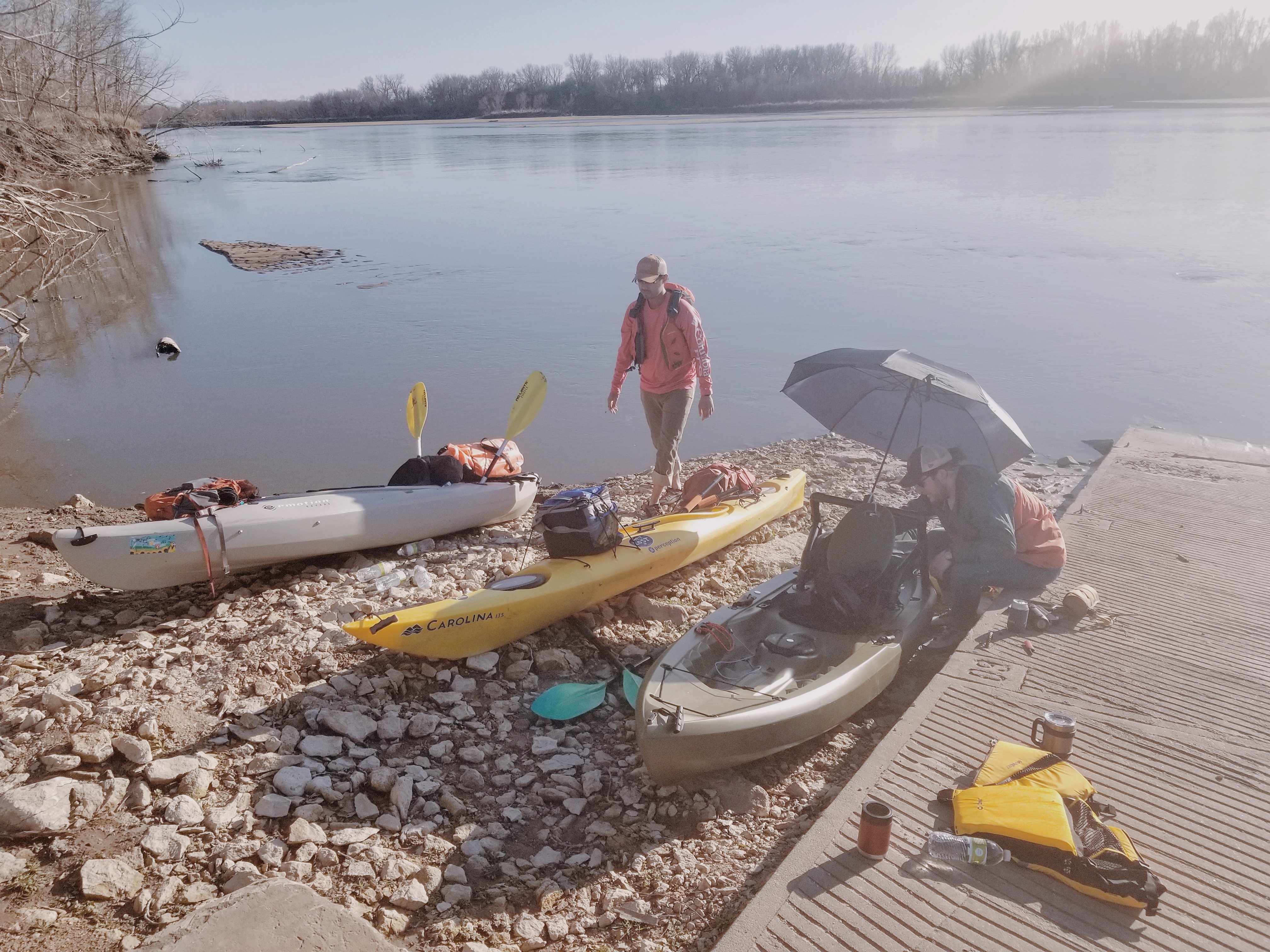 Preparing to depart from the Belvue Boat Ramp onto the Kansas River.